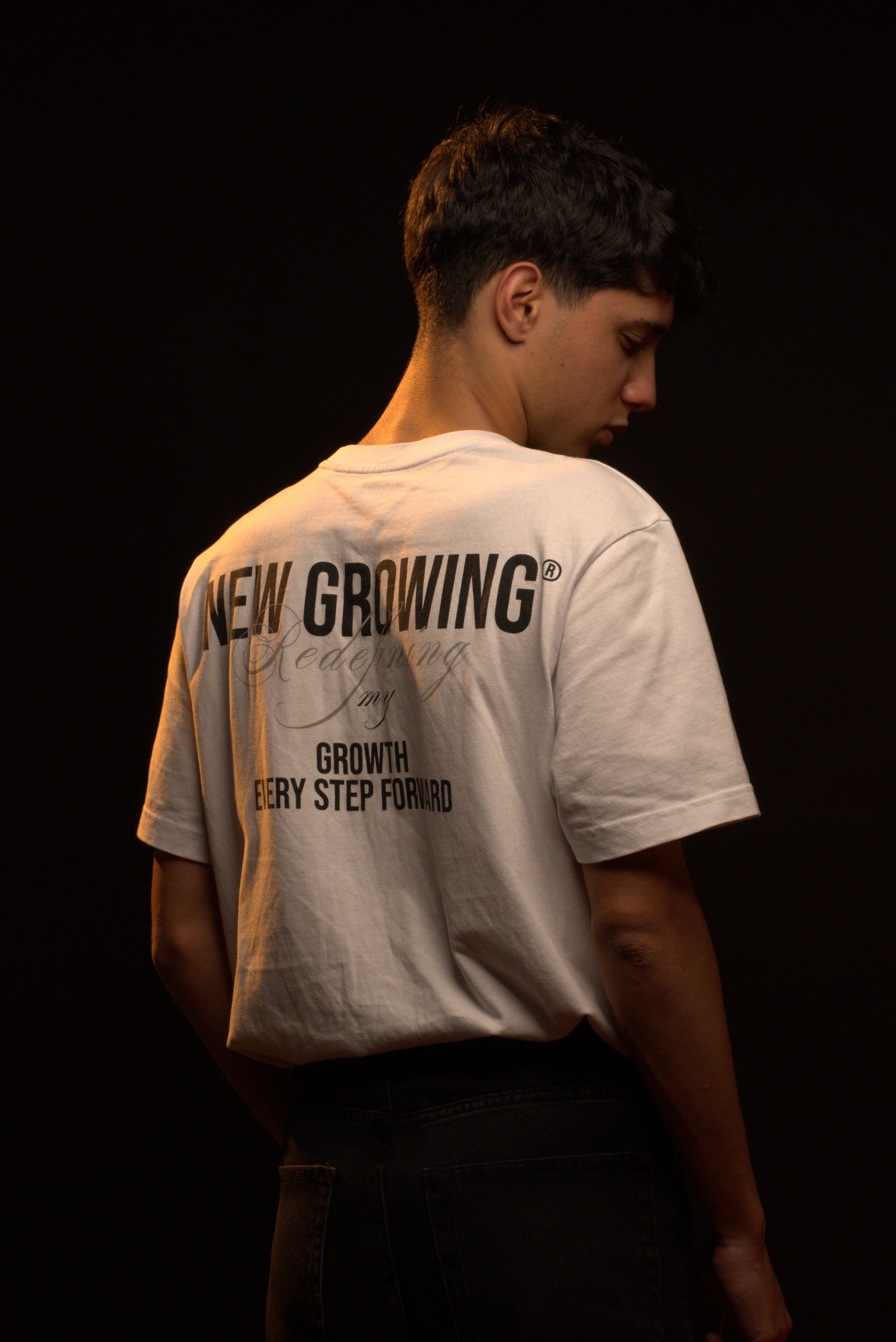 New Growing premium white t-shirt