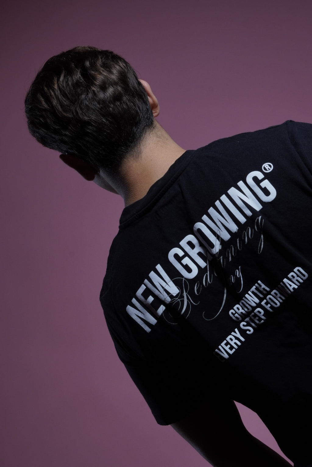New Growing premium black t-shirt
