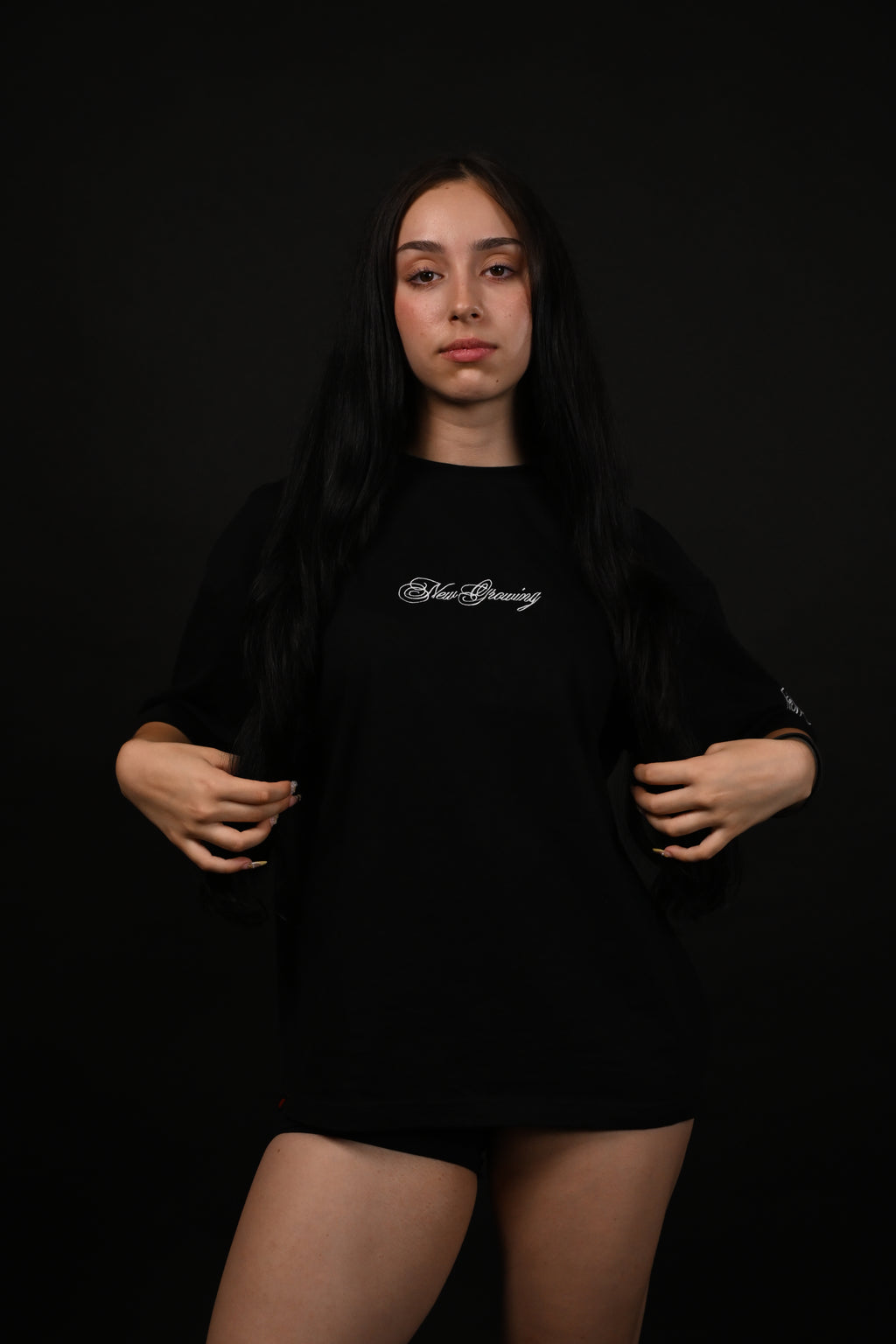 NEW GROWING SOCIETY BLACK t-shirt